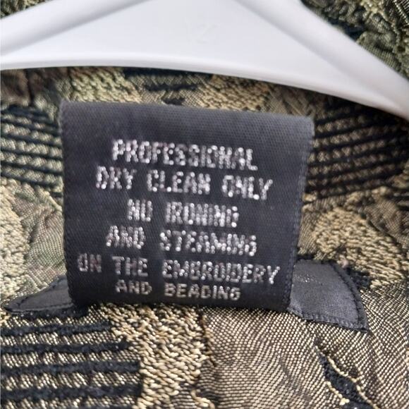 Chic Geometric Patterned Skirt Set - Picture 12 of 13